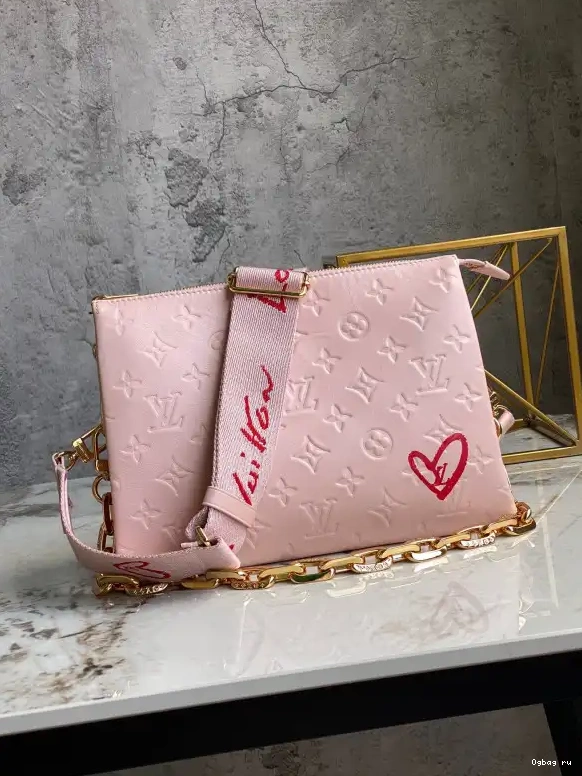 EDITION LIMITED -COUSSIN LOUIS PM VUITTON 0419